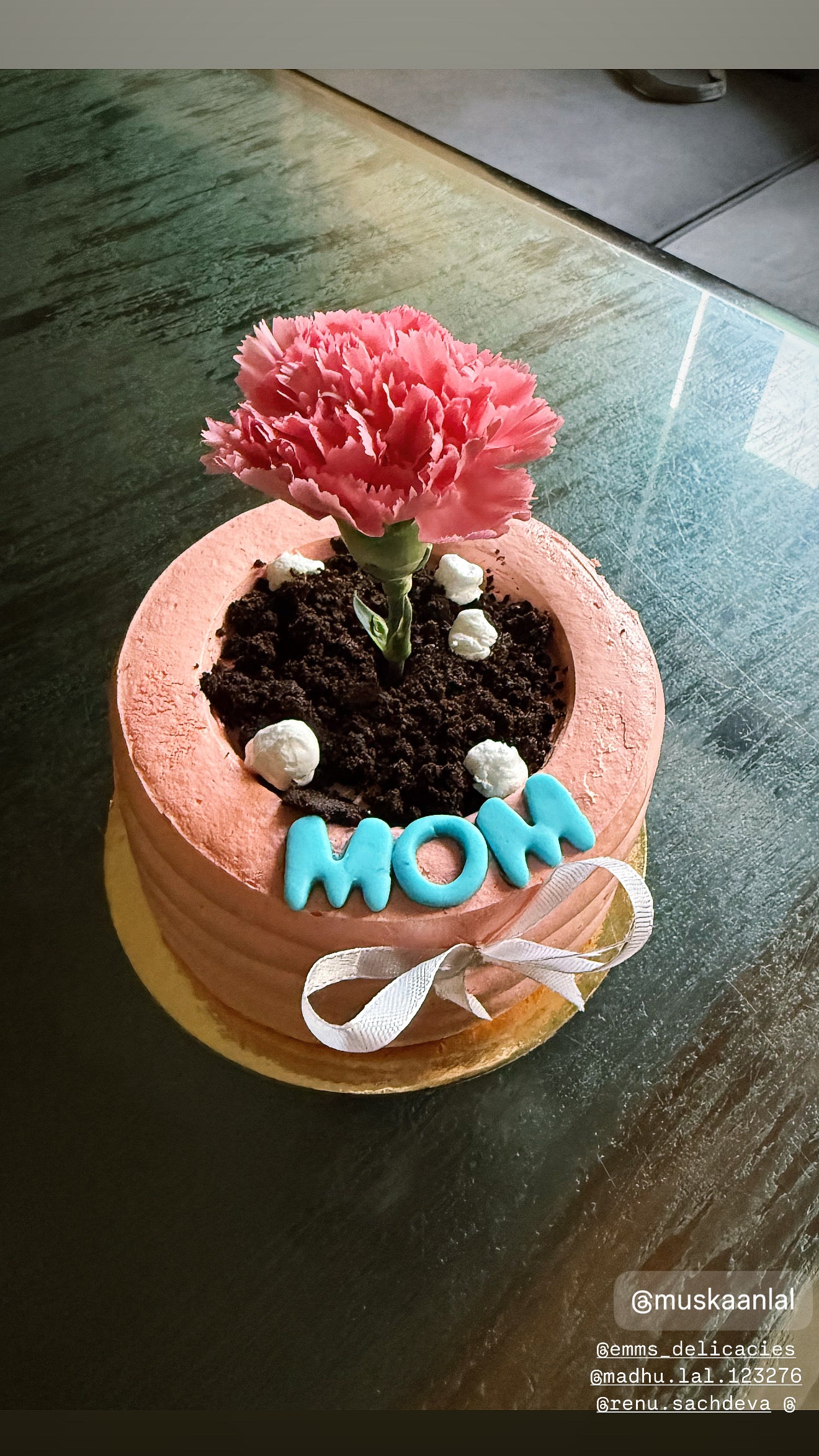 Celebration cakes - et all